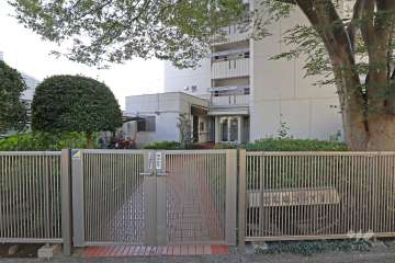 エントランスアプローチ