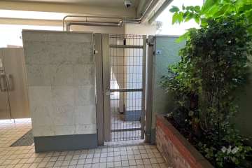 駐輪場の出入り口