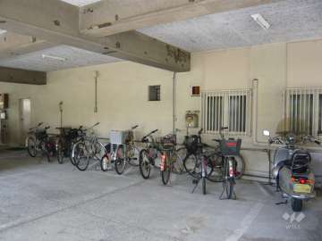 屋内自転車・バイク置場