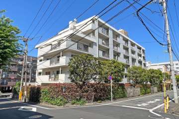 東建砧マンションの外観(南西側から)