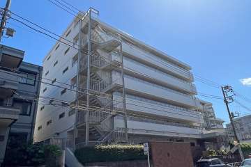 東建砧マンションの外観(北東側から)