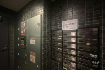 共用ポストと宅配ボックス