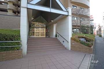 エントランスアプローチ