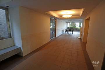 エントランスホール