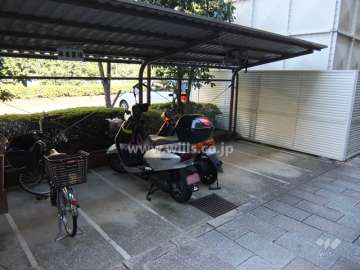 駐輪場、バイク置場