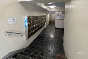 エントランスホール