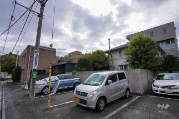 敷地内駐車場（屋外平面式）