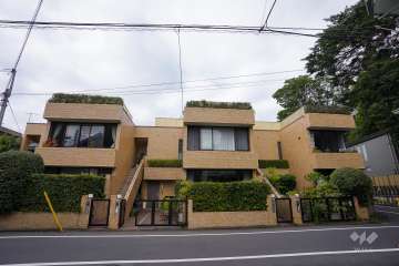 東急ドエルアルス宮の坂アネックスの外観（南側から）