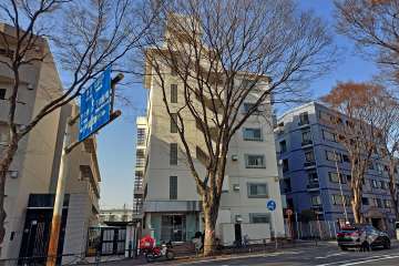 第2北烏山ヒミコマンション外観(南西側から)