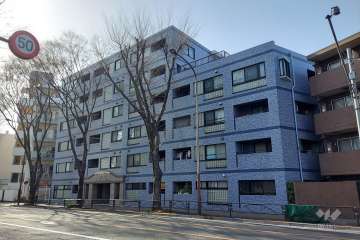 セザール千歳烏山の外観(南東側から)