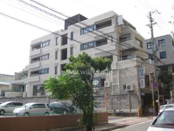 ラインビルド芦屋船戸の外観（南東から）