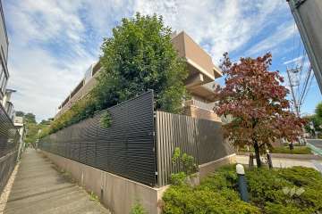 コージーコート二子玉川の外観（南西側から）