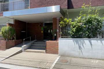 エントランスアプローチ