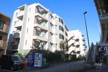 クレッセント二子玉川アッサンブラージュの外観（南東側から）