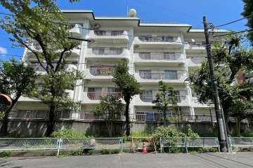 第二上野毛マープル松原の外観（南西側から）