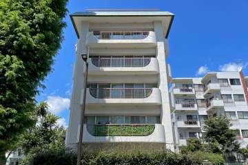 第二上野毛マープル松原の外観（南側から）