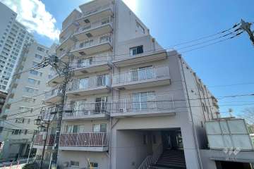 二子玉川宝ロイアルハイツの外観（北側から）