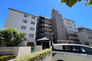 日商岩井第１玉川台マンションの外観（北東側から）