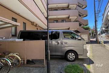 敷地内駐車場（屋外平面式）