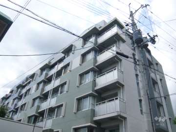 ルボアール芦屋の外観（南東側から）