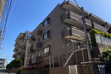 ファミールグラン田園調布の外観（南西側から）