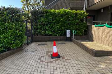 敷地内駐車場（屋外平面式）