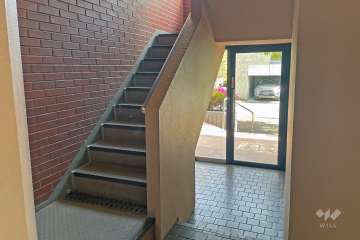 エントランス内