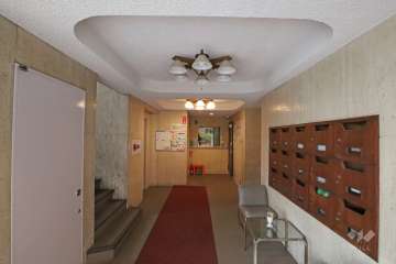 エントランスホール