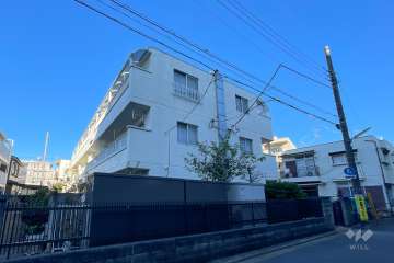 三田玉堤コーポＡ棟の外観（南東側から）