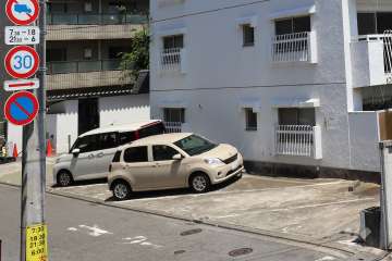 敷地内駐車場（屋外平面式）