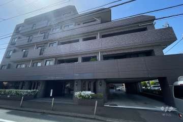 ライオンズガーデン尾山台の外観（北東側から）