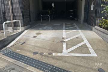 敷地内駐車場（優先スペース）