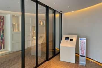 エントランスはオートロック付きです。