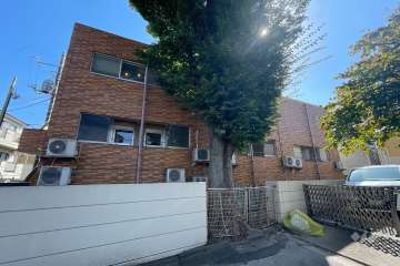 スカイコート駒沢の外観（西側から）