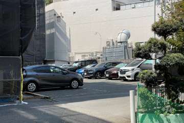 敷地内駐車場（屋外平面式）　