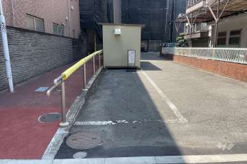 敷地内駐車場（屋外平面式）