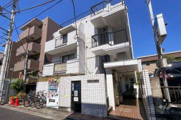 ネオハイシティ経堂の外観（南東側から）