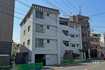 千歳船橋ハイムの外観(北東側から)