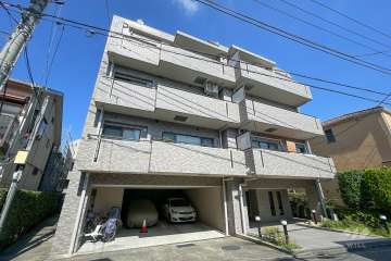 藤和シティホームズ経堂の外観（西側から）