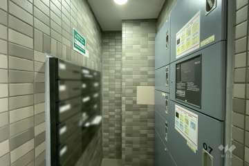 宅配ボックスと共用ポスト