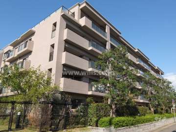 ファミールグラン芦屋の外観（南西側から）
