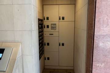 宅配ボックスと共用ポスト