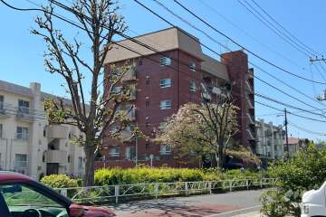 経堂ペアシティの外観（東側から）　