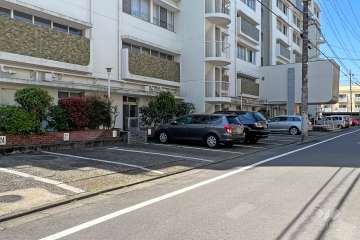敷地内駐車場(屋外平面式)