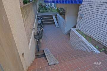 エントランスアプローチ