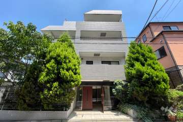 アデッソリベルタ世田谷弦巻の外観（南西側から）