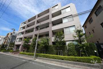 ラジュール芦屋伊勢町の外観（南東側から）