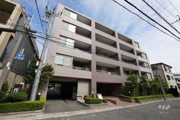 ラジュール芦屋伊勢町の外観（南側から）