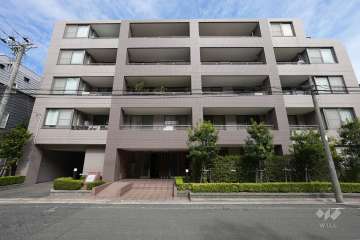 ラジュール芦屋伊勢町の外観（南東側から）