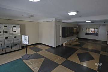 エントランスホール